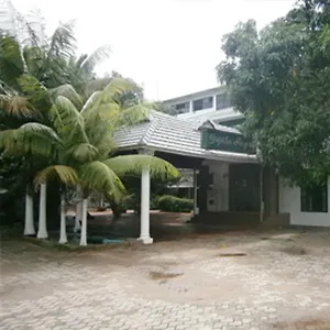 Hotel Gopika Regency Kochi