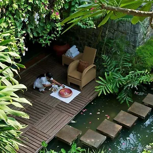 Resort Taj Cove And Kovalam