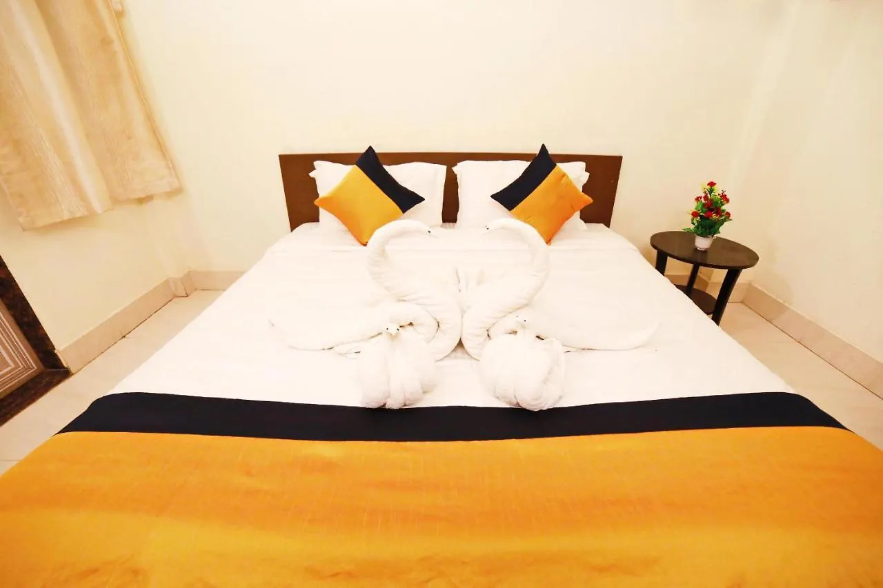 Oyo 16708 Sada Shiv Guest House Waranasi