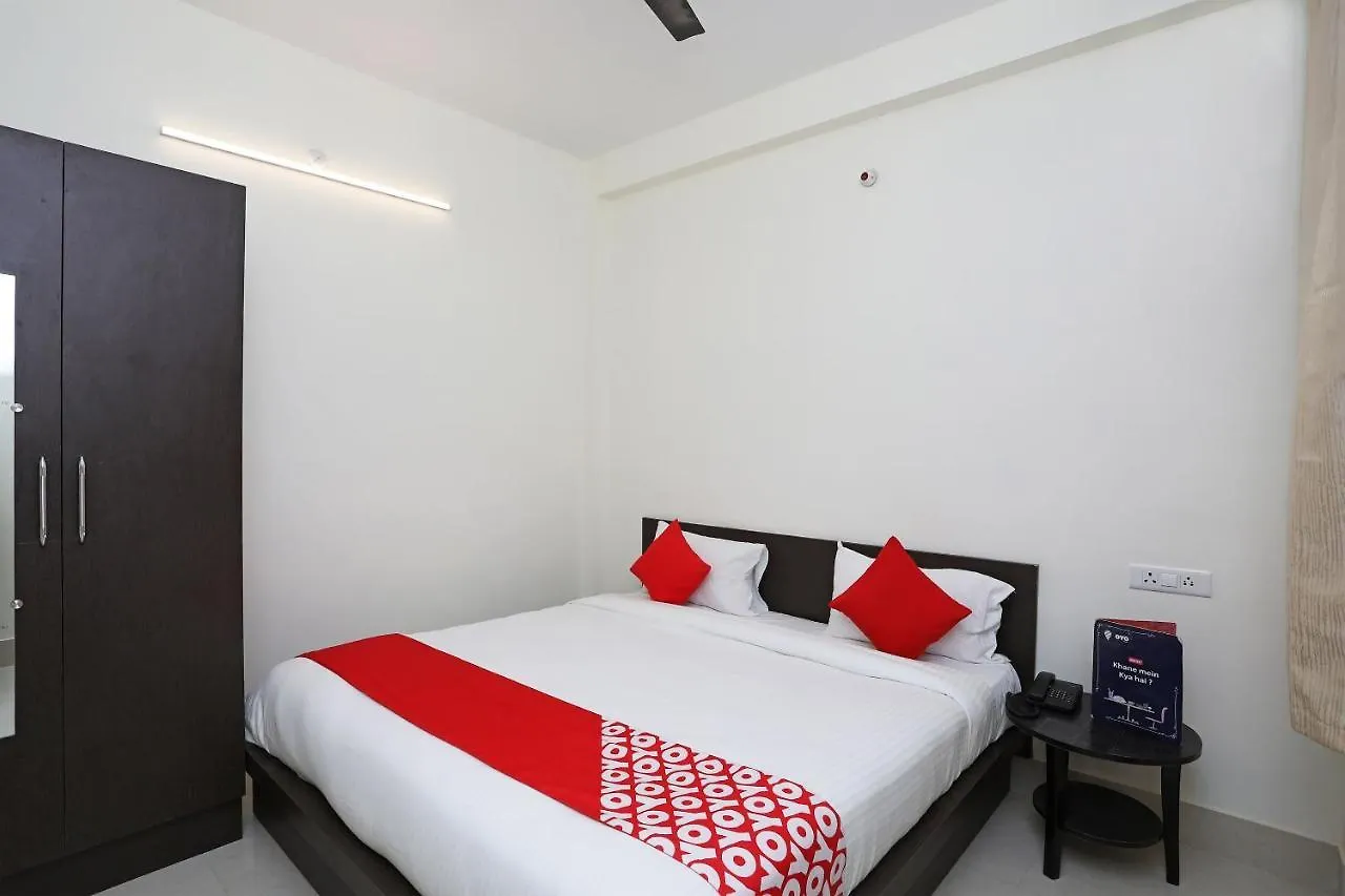 Oyo 16708 Sada Shiv Guest House Waranasi