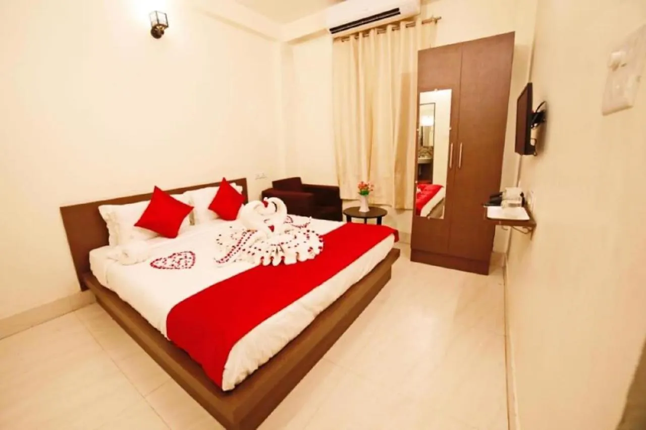 Oyo 16708 Sada Shiv Guest House Varanasi