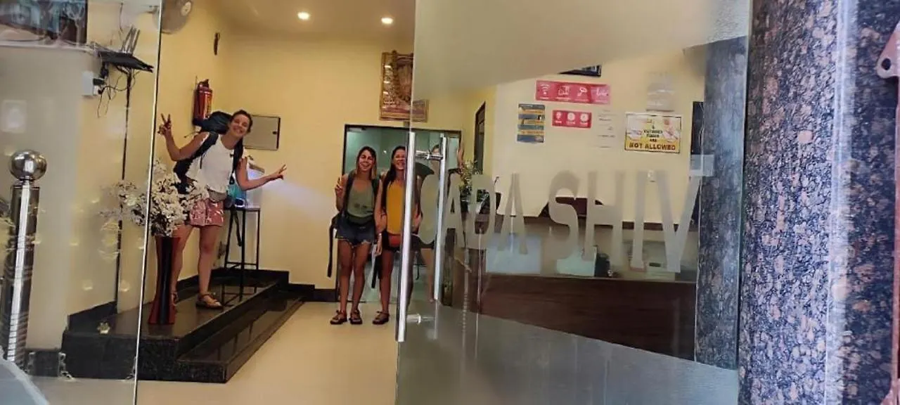 Oyo 16708 Sada Shiv Guest House Varanasi