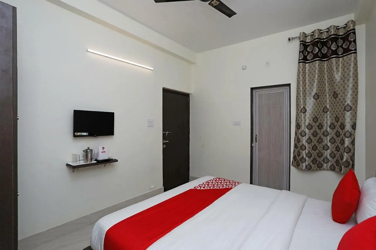 ***  Oyo 16708 Sada Shiv Guest House Varanasi India